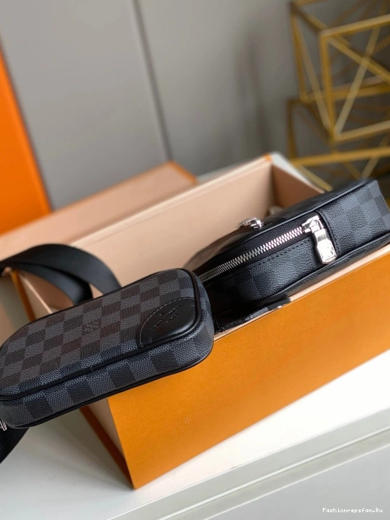 FS CHEAP SCOTT LOUIS MESSENGER VUITTON 0717